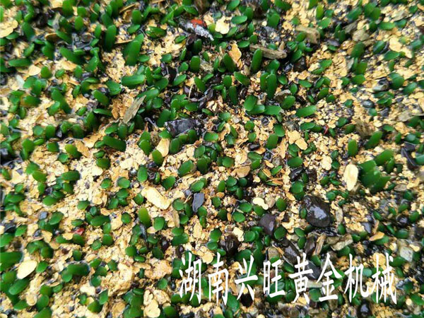 淘金設(shè)備廠家,淘金船定制,淘金船價(jià)格,湖南淘金船,瀏陽采金船,興旺挖金船,專業(yè)采沙船,洗砂機(jī),鉆石開采